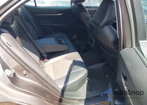 2020 Toyota Camry Se z USA, uszkodzony, nr VIN 4T1G11AK0LU932886